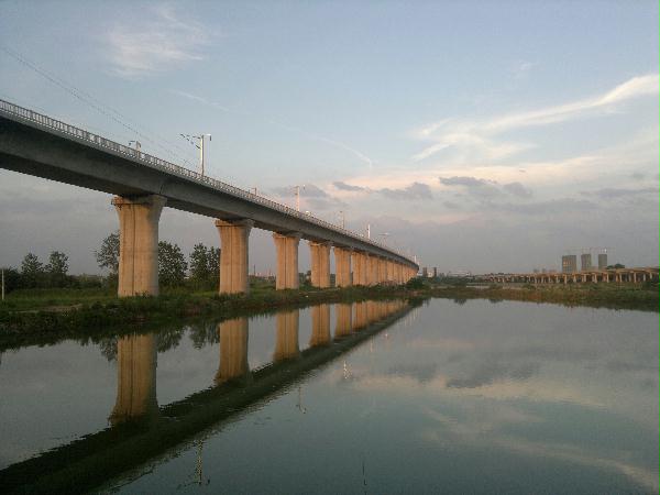 成渝鐵路采用松夏<a href='http://www.katu168.com/' target='_blank'><u>空氣彈簧</u></a>